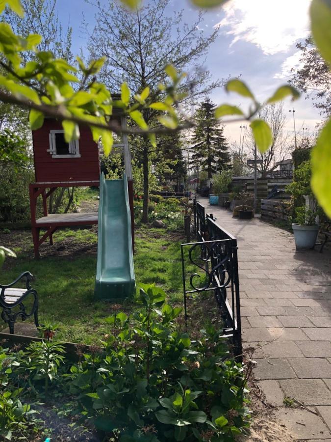 Houseboat Apartment With Water Terrace, Free Parking, Free Bikes & Fast Wifi Amsterdam Exterior foto