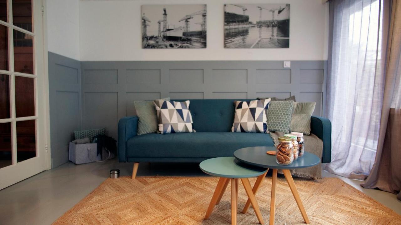 Houseboat Apartment With Water Terrace, Free Parking, Free Bikes & Fast Wifi Amsterdam Exterior foto